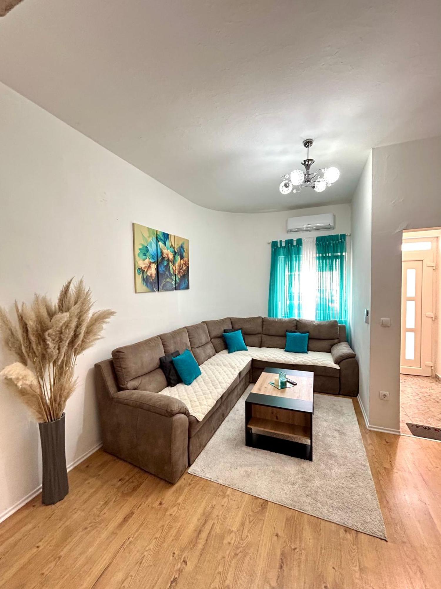 Apartment Tajra Mostar Bagian luar foto