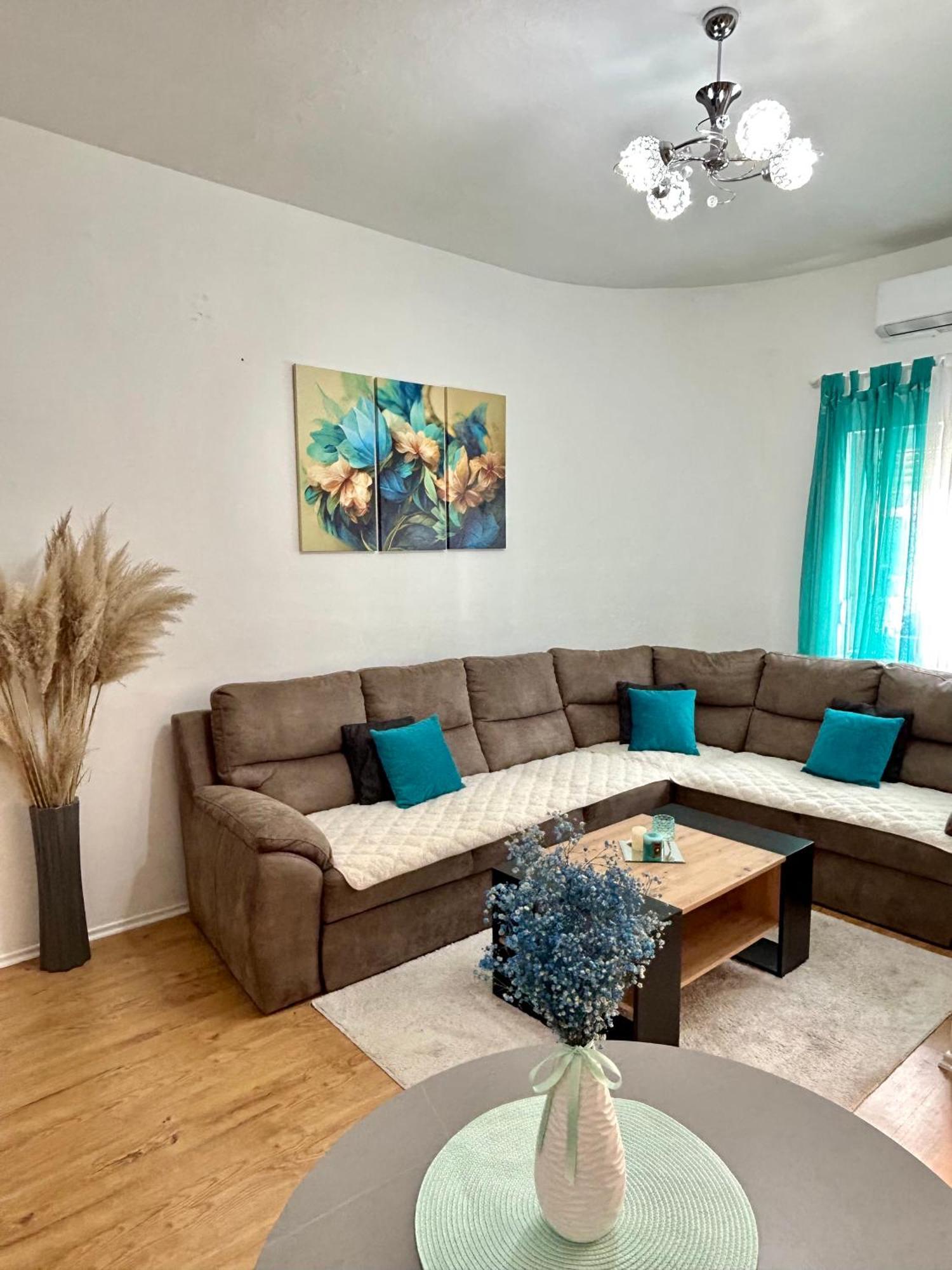 Apartment Tajra Mostar Bagian luar foto