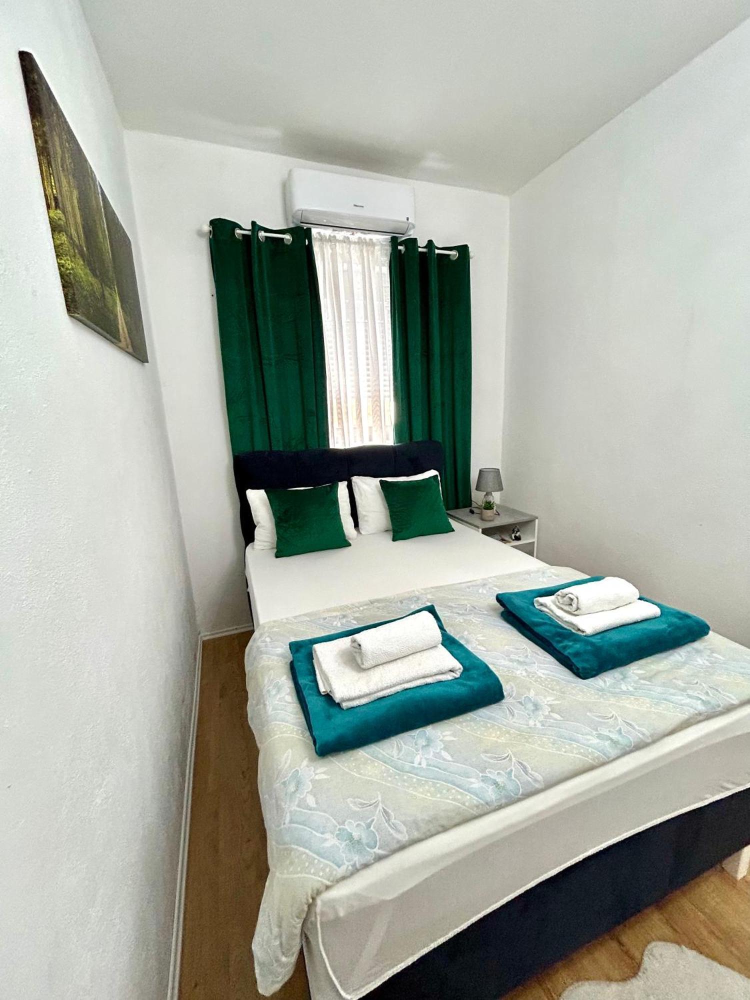 Apartment Tajra Mostar Bagian luar foto